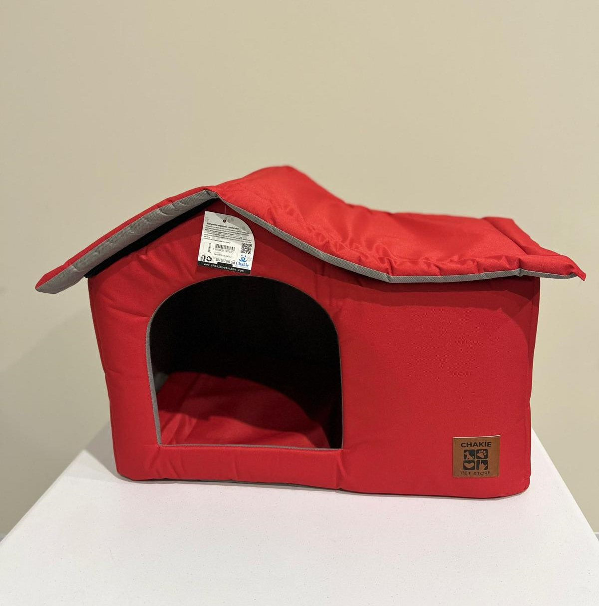 BALP Indoor/Outdoor Pet House for Cats and Small Dogs