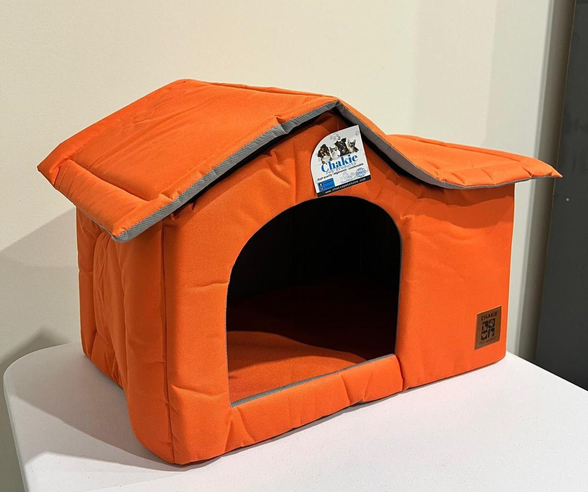 BALP Indoor/Outdoor Pet House for Cats and Small Dogs