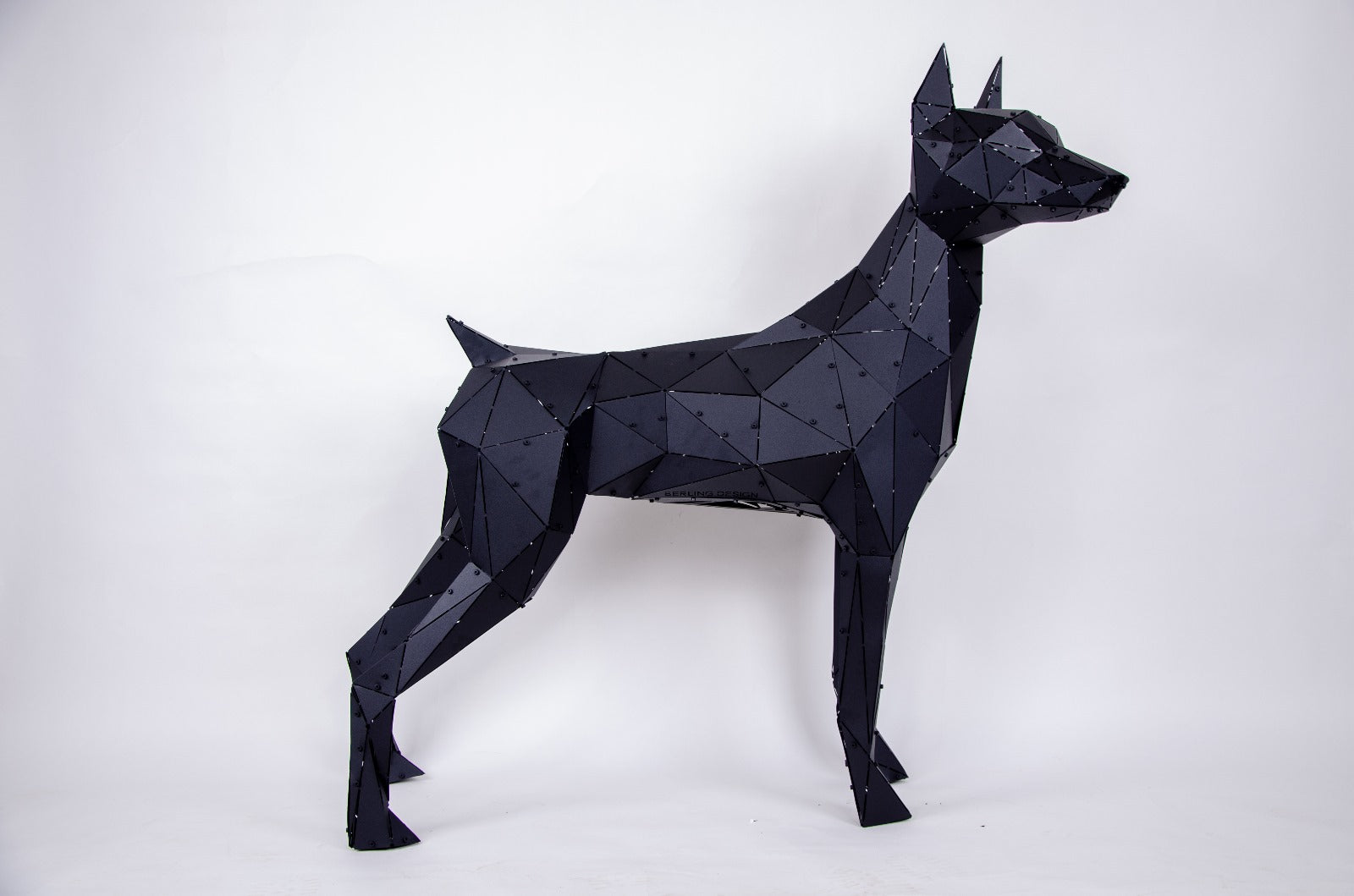 DOBERMAN BLACK X-LARGE